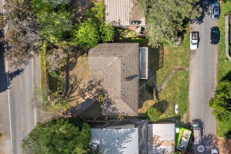 11218 35th Avenue SW Seattle WA 98146