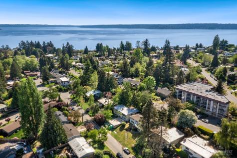 11218 35th Avenue SW Seattle WA 98146