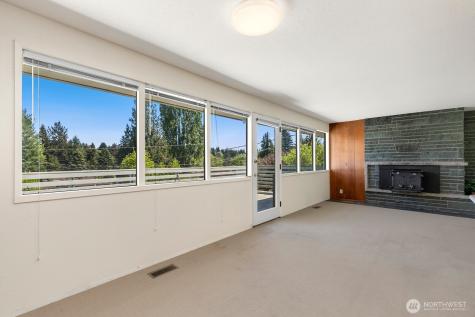 11218 35th Avenue SW Seattle WA 98146