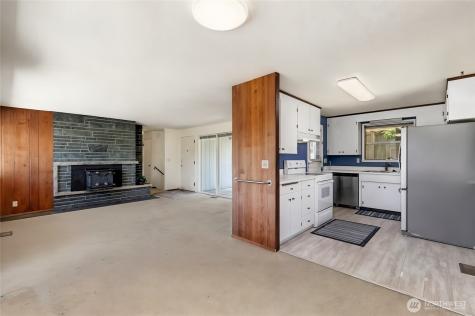 11218 35th Avenue SW Seattle WA 98146
