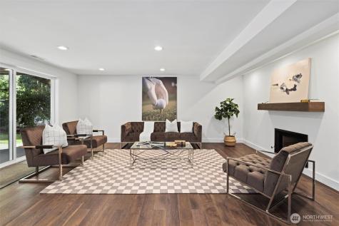 876 172nd Avenue NE Bellevue WA 98008