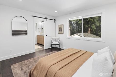 876 172nd Avenue NE Bellevue WA 98008