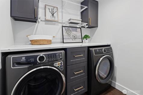 876 172nd Avenue NE Bellevue WA 98008