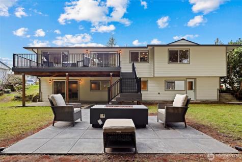 876 172nd Avenue NE Bellevue WA 98008