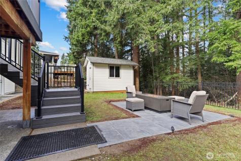 876 172nd Avenue NE Bellevue WA 98008