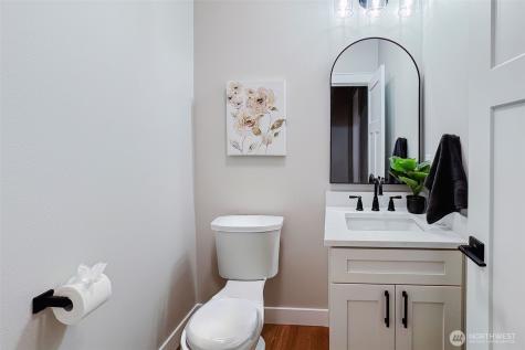 1662 SW Cozy Lane Port Orchard WA 98367
