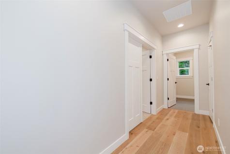 1662 SW Cozy Lane Port Orchard WA 98367