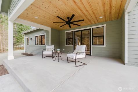 1662 SW Cozy Lane Port Orchard WA 98367