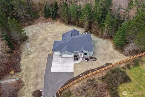 1662 SW Cozy Lane Port Orchard WA 98367