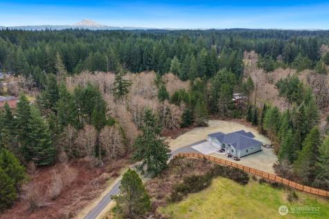1662 SW Cozy Lane Port Orchard WA 98367