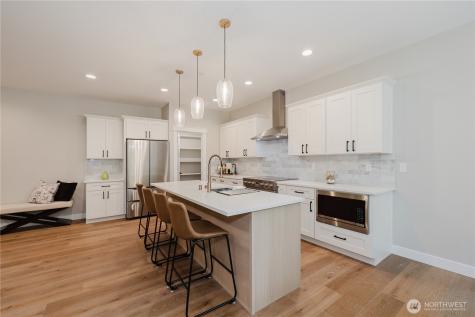 1662 SW Cozy Lane Port Orchard WA 98367