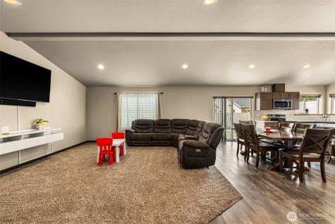 138 S Nevada Avenue East Wenatchee WA 98802