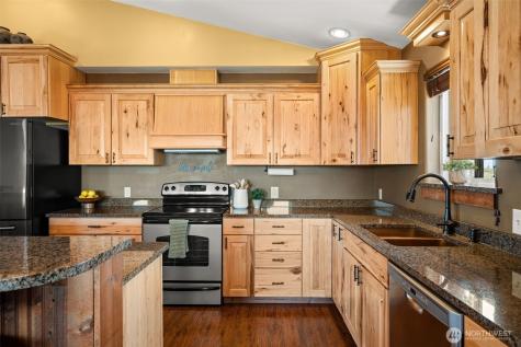 29701 Telford Road N Davenport WA 99122
