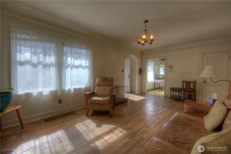 8409 Washington Boulevard SW Lakewood WA 98498