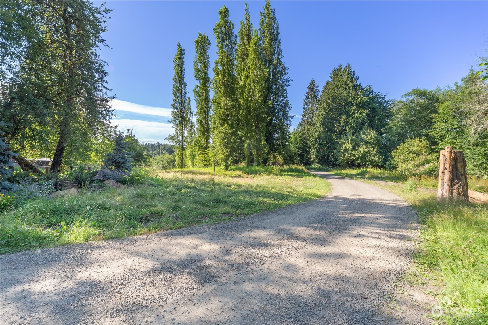 305 NE Waaga Way Bremerton WA 98311