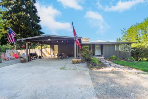 305 NE Waaga Way Bremerton WA 98311