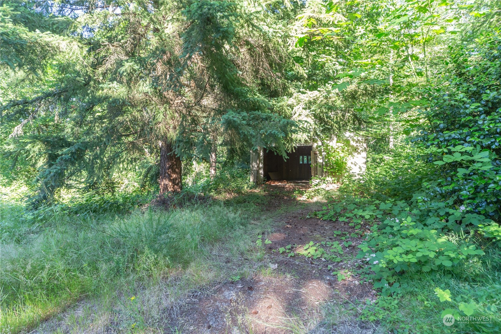 305 NE Waaga Way Bremerton WA 98311