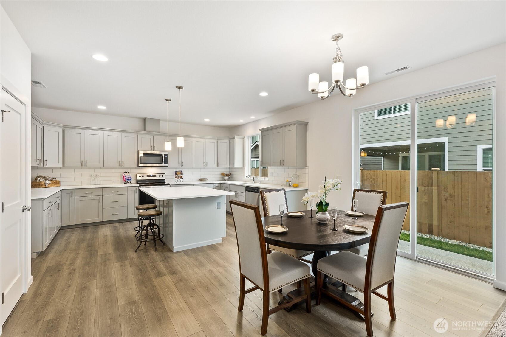 16410 8th Avenue E Spanaway WA 98387