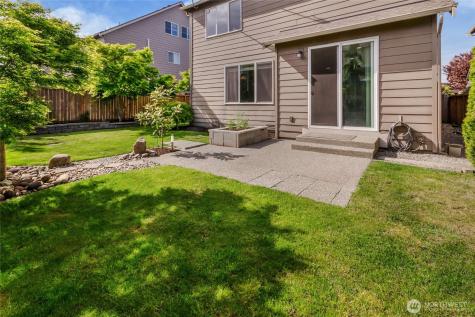 10582 191st Street E Puyallup WA 98374