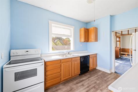 509 W 7th Street Port Angeles WA 98363