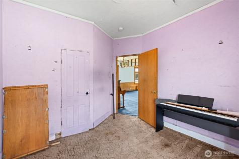 509 W 7th Street Port Angeles WA 98363