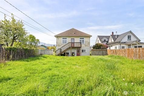 509 W 7th Street Port Angeles WA 98363