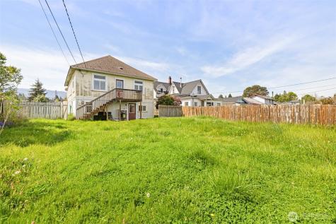 509 W 7th Street Port Angeles WA 98363