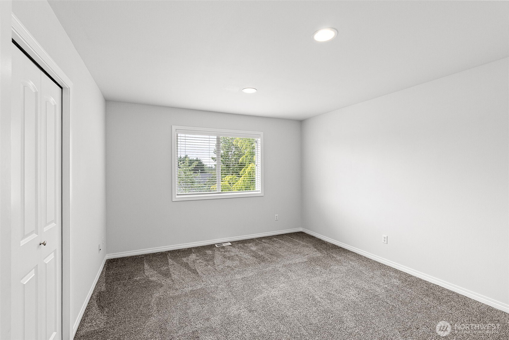 2131 Huntington Loop SE Olympia WA 98513