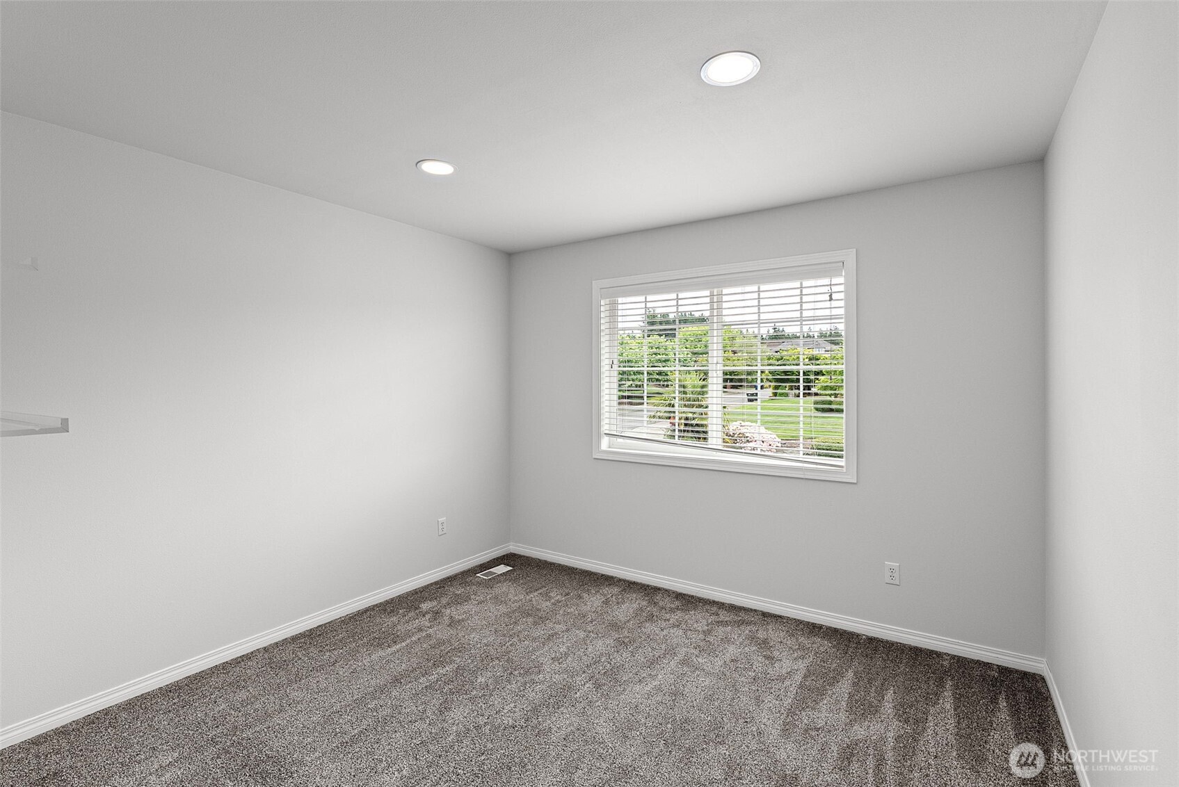 2131 Huntington Loop SE Olympia WA 98513