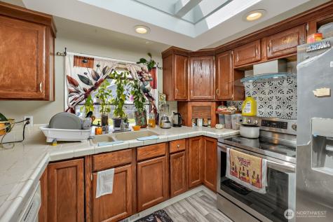 23205 125th Avenue SE Kent WA 98031
