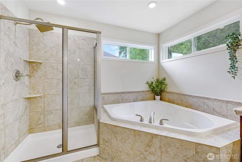 17681 NE 121st Court Redmond WA 98052