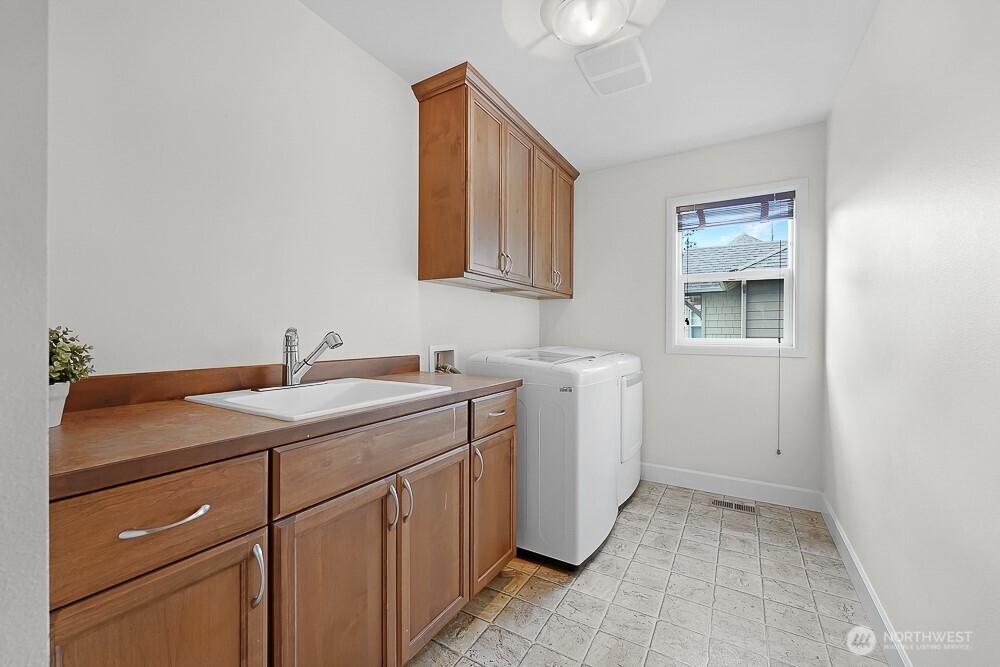 17681 NE 121st Court Redmond WA 98052