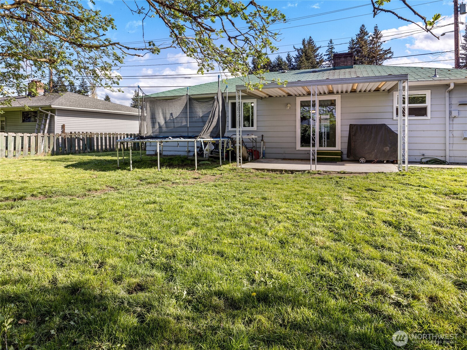 1909 Grove Street Marysville WA 98270
