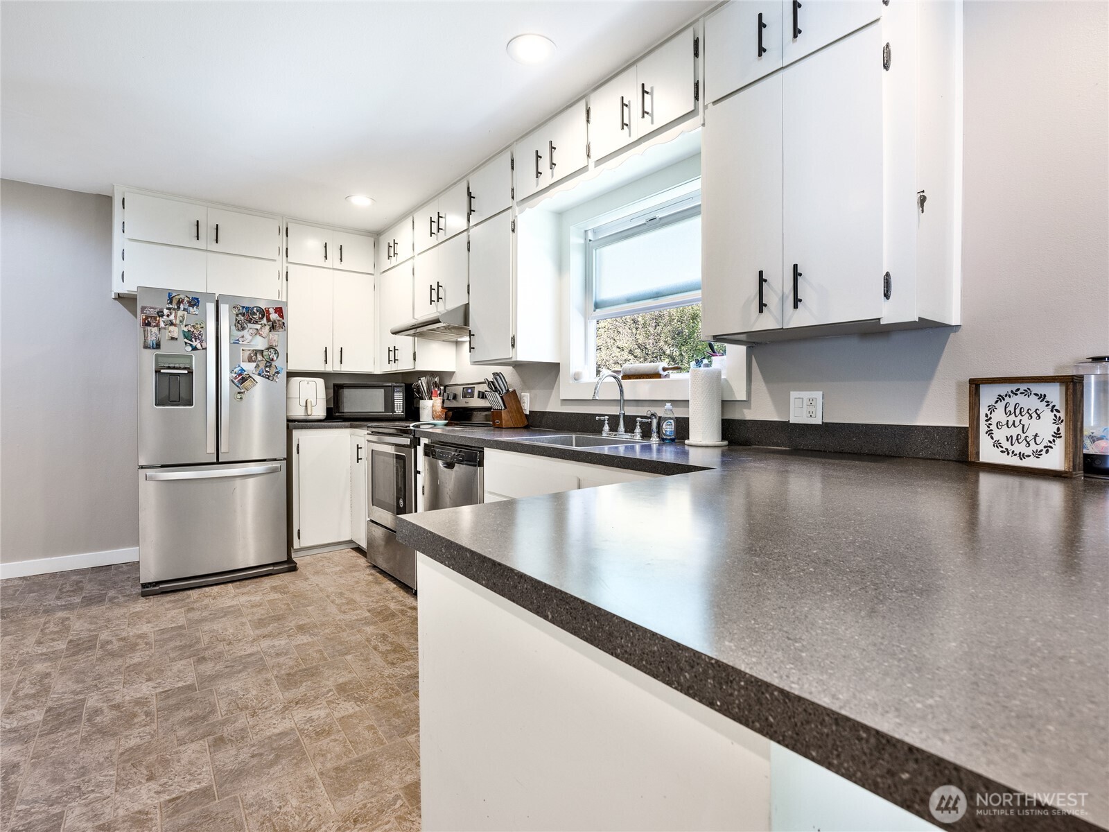 1909 Grove Street Marysville WA 98270