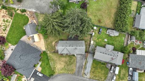 13920 10th Avenue E Tacoma WA 98445