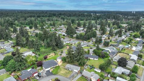 13920 10th Avenue E Tacoma WA 98445