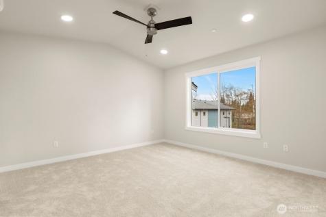 16823 Alder Way Lynnwood WA 98037
