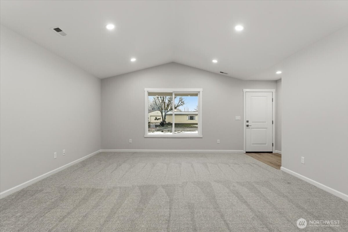 34 Simpson Street Mansfield WA 98830