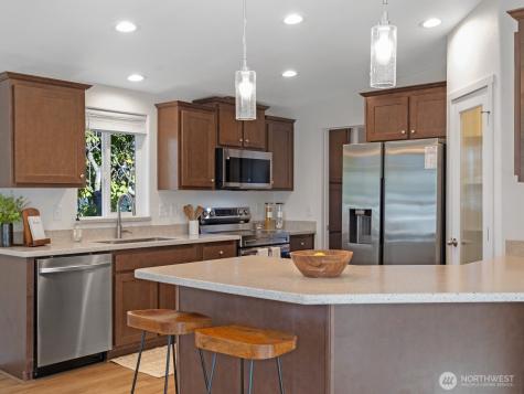 23825 15th Avenue SE Bothell WA 98021