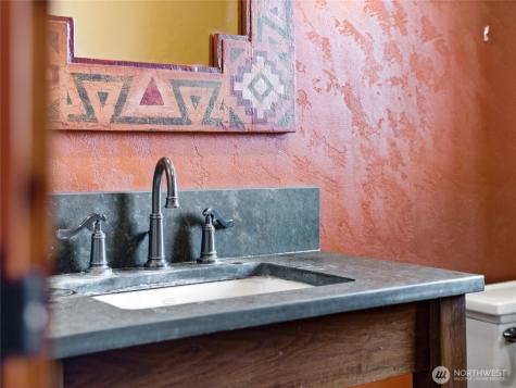 5814 Colockum Road Malaga WA 98828