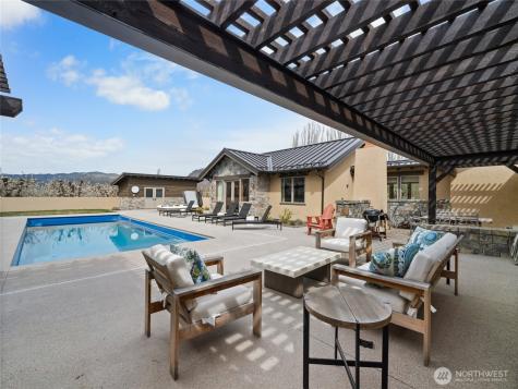 5814 Colockum Road Malaga WA 98828