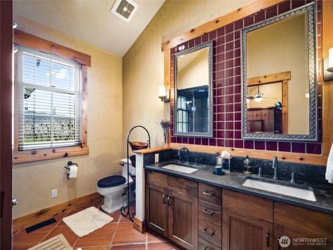 5814 Colockum Road Malaga WA 98828