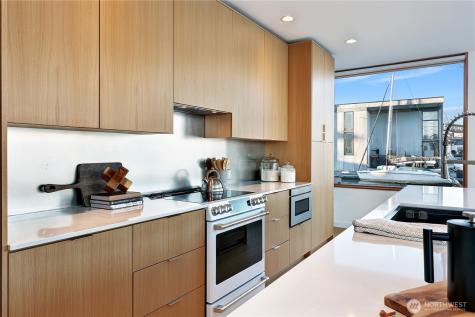 3012 Fuhrman Avenue E Seattle WA 98102