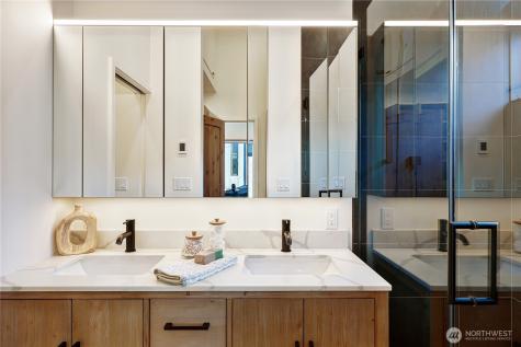 3012 Fuhrman Avenue E Seattle WA 98102