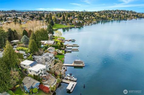 8418 Island Drive S Seattle WA 98118