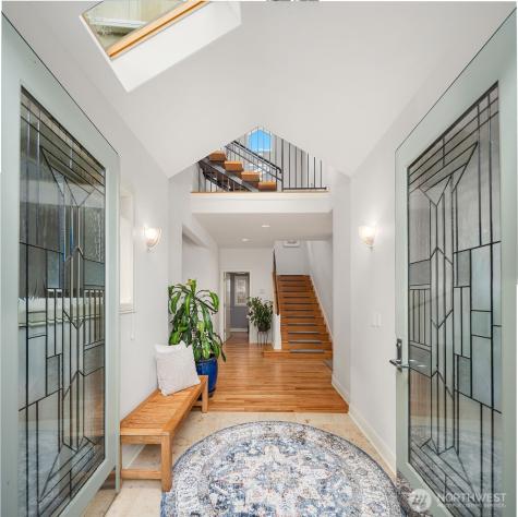 8418 Island Drive S Seattle WA 98118