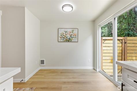 1220 N 137th Street Seattle WA 98133