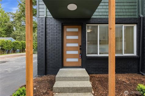 1220 N 137th Street Seattle WA 98133
