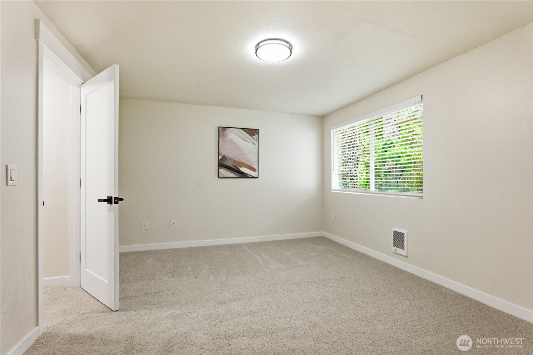 1220 N 137th Street Seattle WA 98133