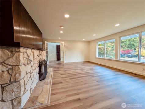 1135 147th Place NE Bellevue WA 98007